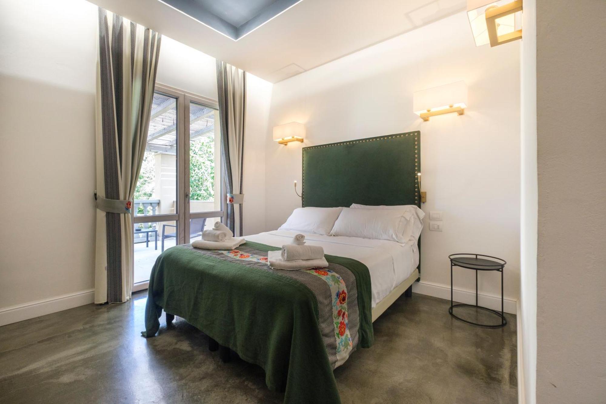 Kemani Villa Sara Olbia Oda fotoğraf